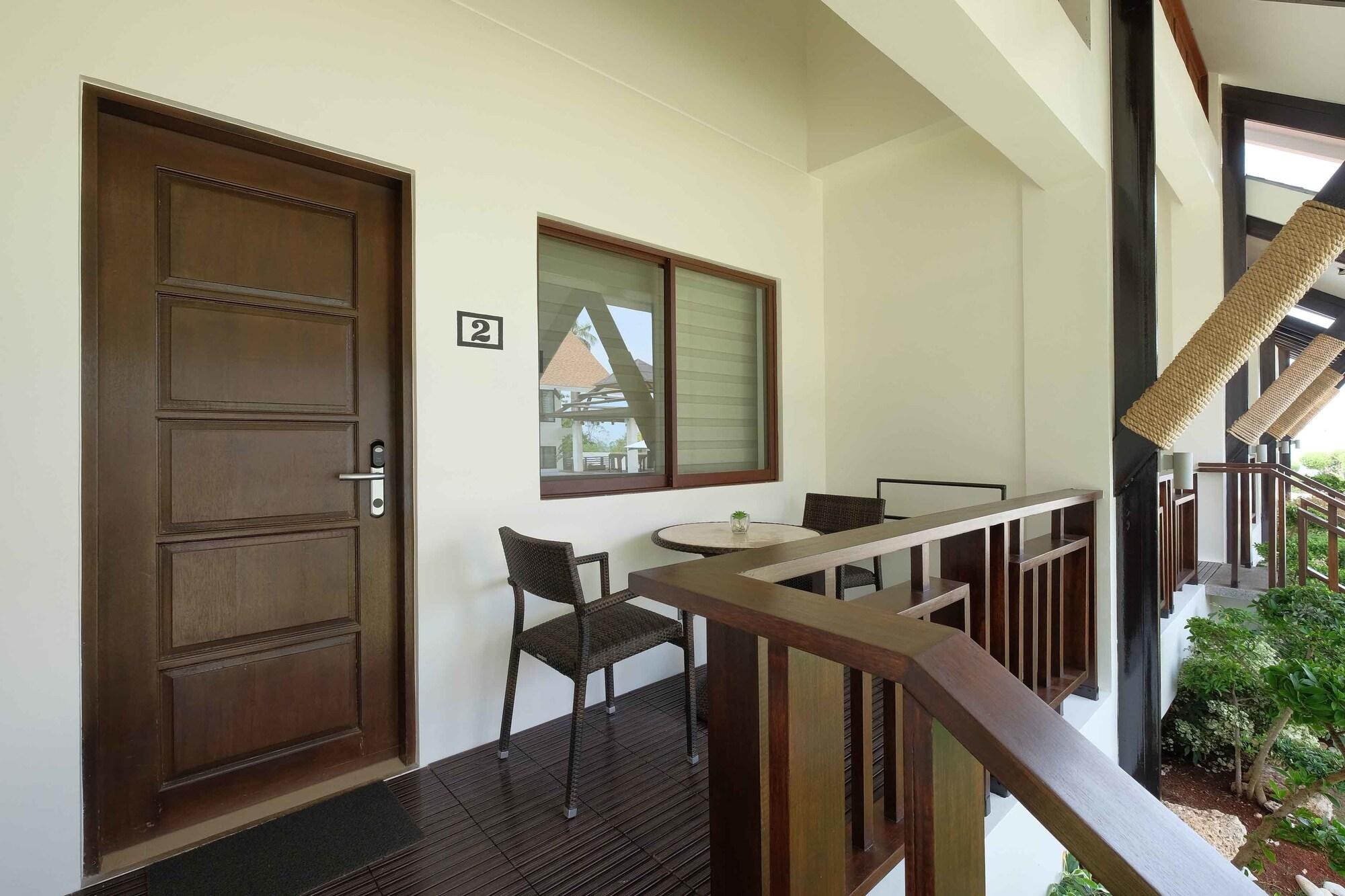 Dive Thru Resort Panglao Exterior foto