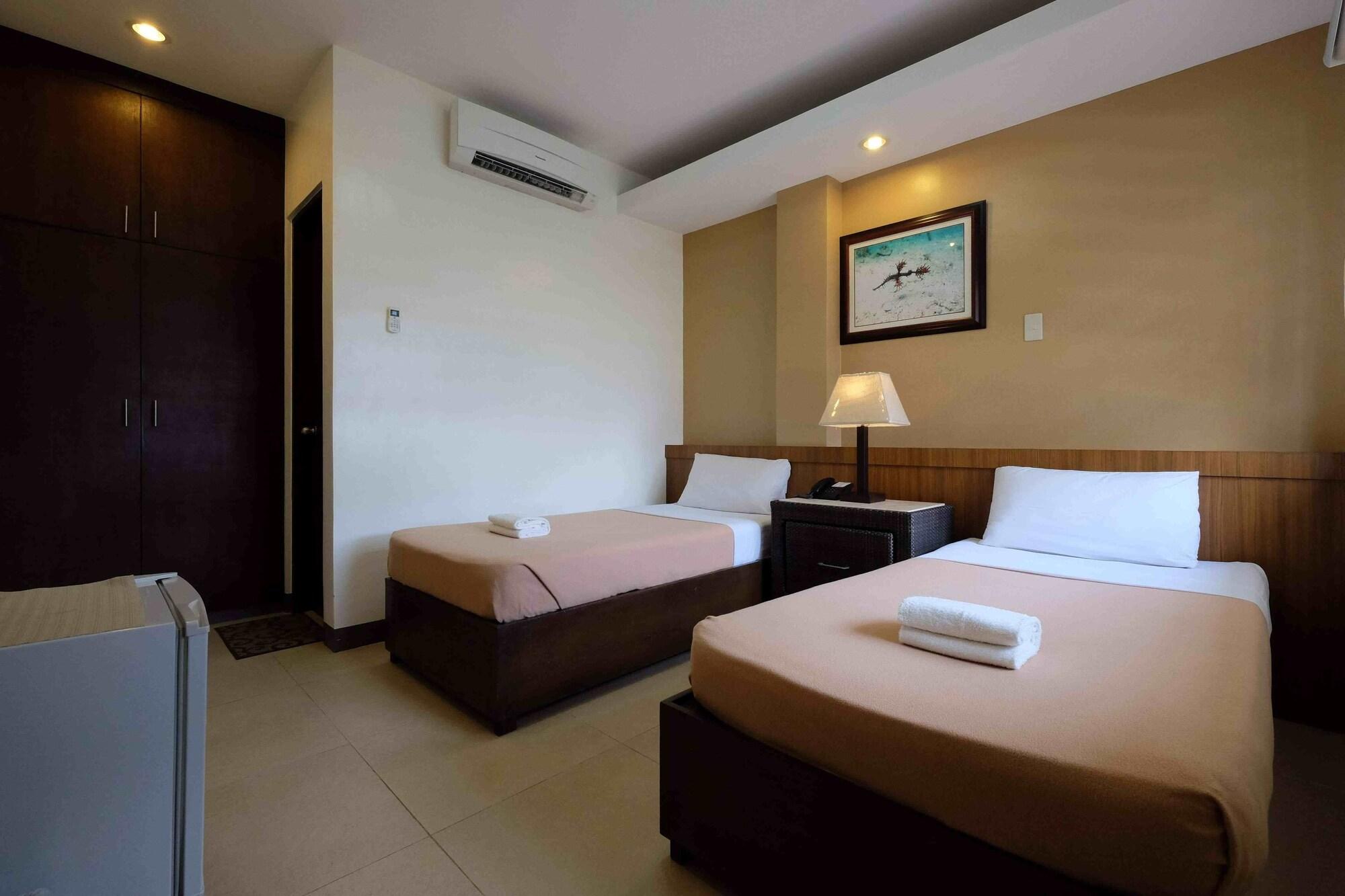 Dive Thru Resort Panglao Exterior foto
